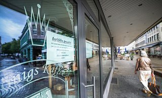 Aushilfe in einem Feinkostladen gesucht. - Sarah Jonek