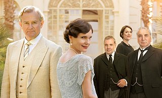 Downton Abbey im altehrwürdigen Kurpark - auch wenn es nicht die original Besetzung ist, wird es bei den Parklichtern edel und eben "very british". - NN