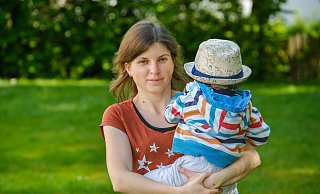 Die Erinnerung an die erste Zeit mit ihrem kleinen Sohn ist bei Vanessa Zobel bis heute lückenhaft. Sie kämpft für mehr Aufklärung. - Andreas Zobe