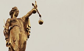 Dealer erhält Entzug auf Staatskosten. (Symbolbild) - Pixabay
