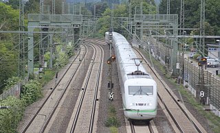 Die Ampelkoalition hat auch die Weichen für mehr Gleisbau gestellt. Was bedeutet das für das Bahnprojekt "Hannover-Bielefeld"? - Ulf Hanke