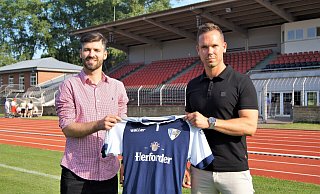 Nehmen es in die Hand: Der neue Trainer Stephan Eggert (r.) und Olcay Turhan als Sportlicher Leiter. - Andreas Gerth