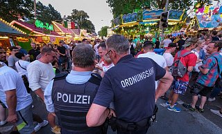 Polizei und Ordnungsamt werden wieder gemeinsam auf Libori unterwegs sein. - Foto: Andreas Zobe/NW