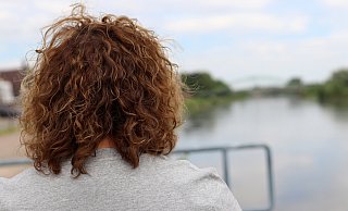 Nadine hat die beiden Kinder ihrer Schwester nach dem Mord aufgenommen. Sie sagt, dass sie sie genau liebt wie ihre leiblichen. MT-Foto: - Alex Lehn