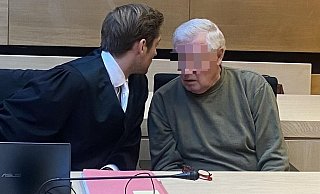 Der 72-jährige Angeklagte und sein Strafverteidiger Jan Gruner plädierten auf Freispruch – ohne Erfolg. Foto: Jürgen Mahncke - Jürgen Mahncke