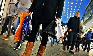 Die Bielefelder City lädt im Advent zum Geschenke-Shopping. - Sarah Jonek (Archiv/Symbolbild)