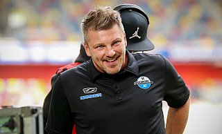 "Die Spieler verstehen so langsam meinen Humor." Dieses Fazit zieht Lukas Kwasniok nach seiner ersten Saison als SCP-Coach. - picture alliance