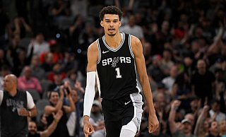 Wembanyama will mit einem neuen Fan-Club für mehr Stimmung bei den San Antonio Spurs sorgen. (Archiv-Foto) - Darren Abate/AP/dpa