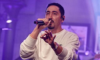 Rapper Eko Fresh setzt sich in einem neuen Song mit der «Stadtbild»-Debatte auseinander (Archivbild). - Georg Wendt/dpa