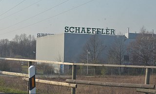 Das Schaeffler-Werk an der A33 in Steinhagen. - Jonas Damme