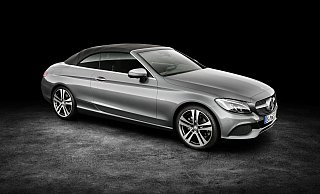 Der Täter mietete bei einer Mietwagenfirma ein hochwertiges C-Klasse Cabrio, um es möglichst schnell zu verkaufen. - © Daimler AG