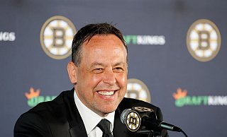 Marco Sturm hat derzeit gut lachen als Cheftrainer der Boston Bruins. - Mary Schwalm/AP/dpa Marco Sturm hat derzeit gut lachen als Cheftrainer der Boston Bruins. - Mary Schwalm/AP/dpa