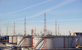 Die Rechnung hinter dem Vorhaben: Weniger Erlöse aus Ölgeschäften = weniger Geld für Kriegsführung (Archivbild) - Stringer/dpa