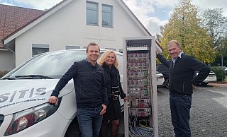 Alexander Faist (v.l.), Iryna Böke und Andreas Schlüter führen die Geschäfte der 2020 gegründeten Firma "STS Systemtechnik Elektroakustik". - Sven Hauhart