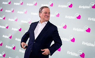 CDU-Kanzlerkandidat Armin Laschet bei der Gesprächsrunde von «Brigitte Live». - Foto: Kay Nietfeld/dpa