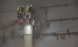 In der Halle war recyclingfähiges Material gelagert. - Andreas Eickhoff