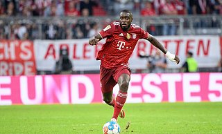 Verteidiger Dayot Upamecano trifft mit dem FC Bayern auf seine Ex-Kollegen von RB Leipzig. - Foto: Matthias Balk/dpa