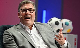 Ist unzufrieden über die Entwicklung des Frauenfußballs in Deutschland: Eintracht Frankfurts Vorstandssprecher Axel Hellmann. - Roberto Pfeil/dpa