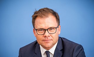 Staatsminister und Ostbeauftragter der Bundesregierung:Carsten Schneider. - Michael Kappeler/dpa