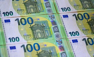 Die Organisierte Kriminalität hat 2024 deutlich mehr Geld gewaschen als im Vorjahr. (Symbolbild) - Hendrik Schmidt/dpa