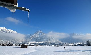 Bilderbuchweihnachtswetter wird in den Alpen und den Hochlagen der Mittelgebirge erwartet. (Archivbild) - Karl-Josef Hildenbrand/dpa