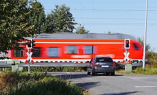 Zwischen Bielefeld und Herford mussten Bahngleise gesperrt werden. - Symbolbild: Pixabay