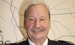 Der ehemalige Kreisjugendfeuerwart Heinrich Mantel, Träger des Bundesverdienstkreuzes, ist im Alter von 66 Jahren verstorben. - Hermann Ludwig