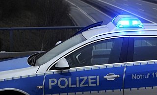 Die Polizei wurde von Zeugen zum Unfallort gerufen. - DPA