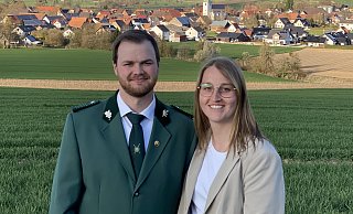 Das Erkelner Königspaar Peter Willeke und Carla Brockhoff. - Schützenbruderschaft Erkeln