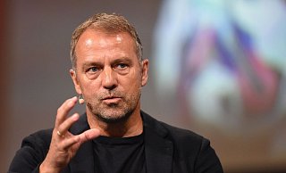 Bundestrainer Hansi Flick äußerte sich zu Manuel Neuer und Thomas Müller. - Carmen Jaspersen/dpa