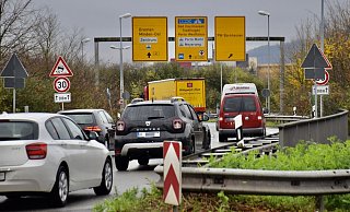 "Die Birne"- Mindens unübersichtliche Ortseinfahrt bleibt ein Unfallschwerpunkt. - Thomas Lieske