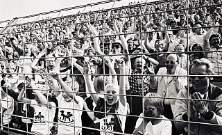 Applaus für Ihre beste Elf der vergangenen 111 Jahre. - Arminia Bielefeld/Archiv
