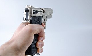 Ein 79-jähriger Mindener feuerte mehrere Schüsse auf den 34-Jährigen ab. - Pixabay