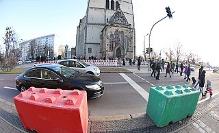 Das Sicherheitskonzept für den Weihnachtsmarkt und die polizeiliche Einsatzkonzeption stehen im Fokus. (Archivbild) - Matthias Bein/dpa