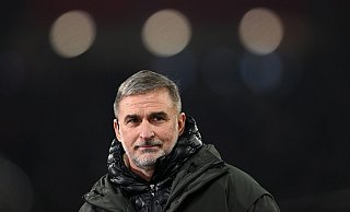 Stefan Kuntz sieht den DFB im Werben um Talente mit ausländischen Wurzeln wegen der hohen Hürden auf dem Weg ins A-Nationalteam im Nachteil. - Hendrik Schmidt/dpa