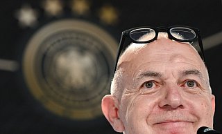 Weilt beim DFB-Team in Katar: Verbandsboss Bernd Neuendorf. - Federico Gambarini/dpa