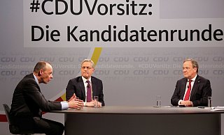 Friedrich Merz (v. l.), Norbert Roettgen und Armin Laschet konkurrieren um den Vorsitz der CDU. - Reuters