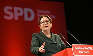 Bundesbauministerin Klara Geywitz will mehr bezahlbaren Wohnraum in Deutschland schaffen. - Heiko Rebsch/dpa