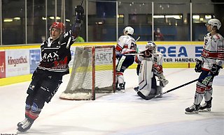 Die Herforder um Topscorer Ralf Rinke (l.) haben den dritten Sieg in Serie errungen. - Jürgen Feyerabend, Feyerdragon pic art