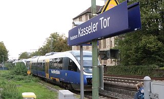 Der Haltepunkt am Kasseler Tor wird demnächst wieder angefahren. - Holger Kosbab