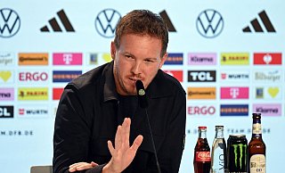 Julian Nagelsmann berichtet über seine Torwart-Pläne. - Federico Gambarini/dpa