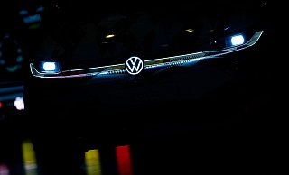 Die E-Auto-Bestellungen ziehen bei VW weiter kräftig an. (Archivbild) - Sven Hoppe/dpa