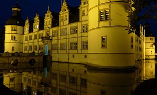 Gerade abends strahlt das frühere Residenzschloss der Paderborner Fürstbischöfe besonders malerisch. - Hans-Hermann Igges