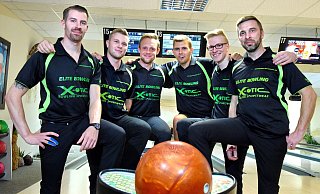 Mitten in der Vorbereitung: Die Bowler des PSV Bielefeld sind nach drei Jahren Abstinenz zurück in der 2. Bundesliga Nord. Michael Koch (v. l.), Timo Deichsel, René Filor, Jan Ahlers, Manuel Lepper und Daniel Hoffmann freuen sich auf den Saisonauftakt am Samstag. - Barbara Franke