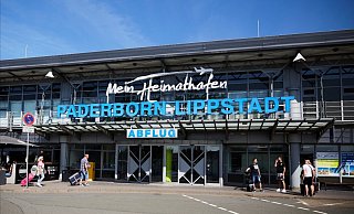 Vom Flughafen Paderborn-Lippstadt werden auch in diesen Sommerferien wieder zahlreiche beliebte Urlaubsziele angeflogen. - Paderborn-Lippstadt Airport