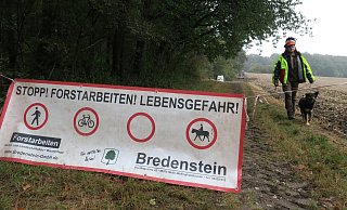 Lebensgefahr: Auch solche eindeutigen Hinweise werden von vielen Bürgern ignoriert. - Kurt Ehmke