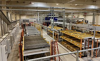 Die neue Pfleiderer-Produktionslinie in Gütersloh wurde nun in Betrieb genommen. - Apple Photos Clean Up