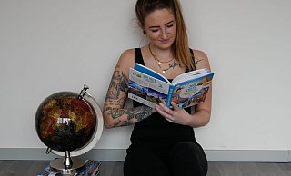 Sophie Luchtmeier wollte eigentlich die Welt bereisen und in Asien starten. Doch Corona werfen die Reisepläne durcheinander. - Luchtmeier