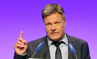 Robert Habeck (Bündnis 90/Die Grünen), Bundesminister für Wirtschaft und Klimaschutz, wirft der FDP «Wortbruch» vor. - Wolfgang Kumm/dpa