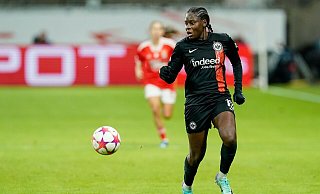 Nicole Anyomi brachte Frankfurt gegen Leipzig in Führung. - Uwe Anspach/dpa